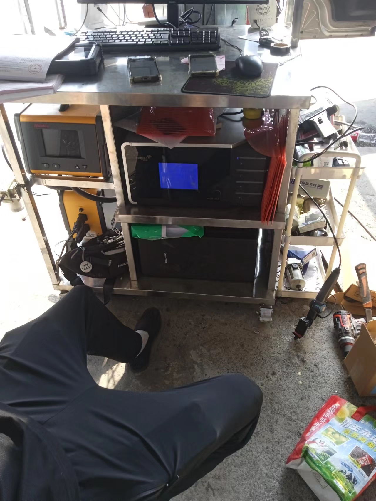 车载氢氧机（前置助燃器）助力汽车尾气治理